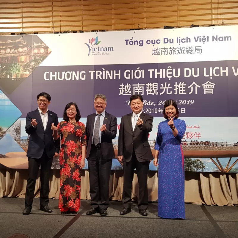 Hình ảnh những hoạt động du lịch của công ty Good Time Travel